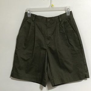 Shorts Women’s Size 8P-Liz Claiborne Lizsport Petite Forest Green Pockets Pleats